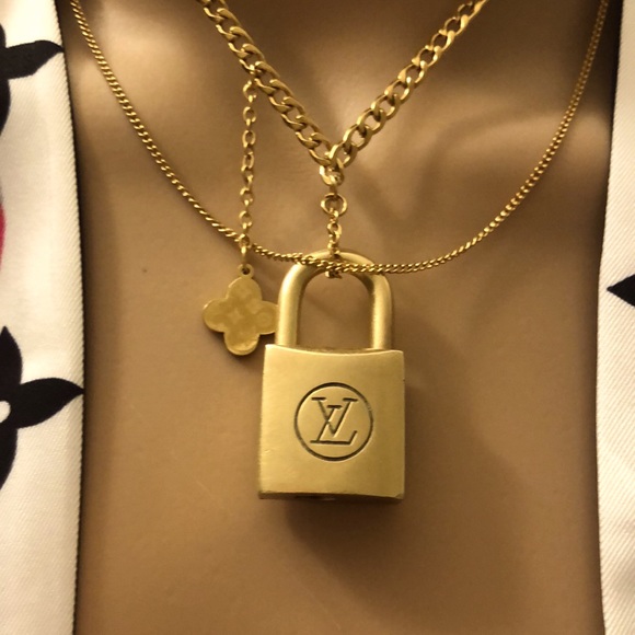 ❤️Repurposed Lous Vuitton Padlock *Necklace - Picture 4 of 7